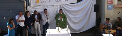Messe Dans la cours